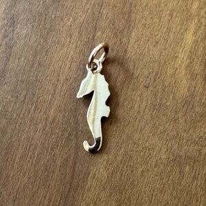 Pomellato DoDo Authentic 9k Rose Gold Seahorse Pendant for Necklace